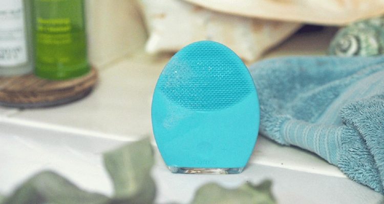 Top Gadget Trends Revolutionizing Consumer Technology